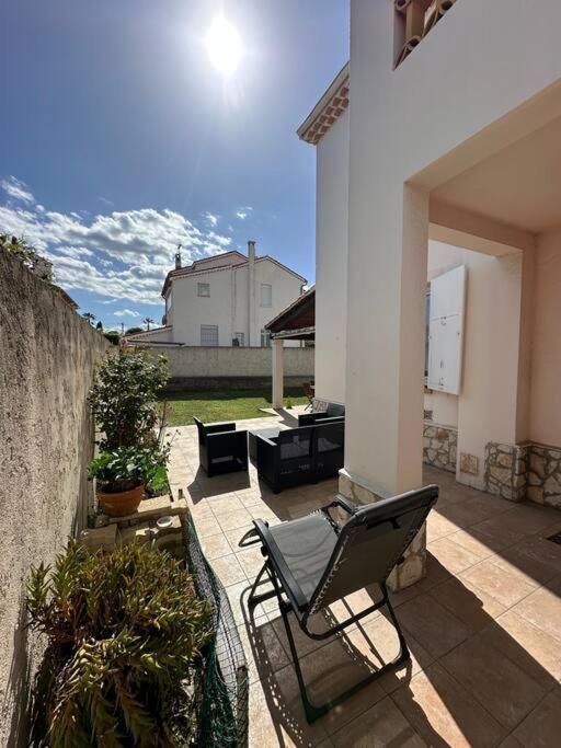 Villa - 100 M - - Free Parking Villeneuve-Loubet
